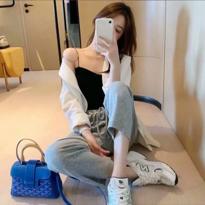 面纱下的那不勒斯